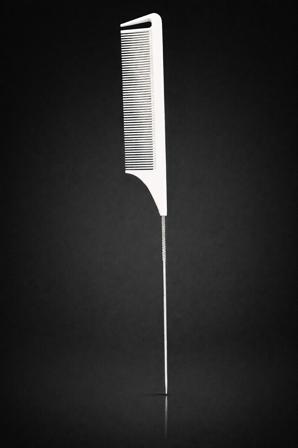 Staple Tail Comb